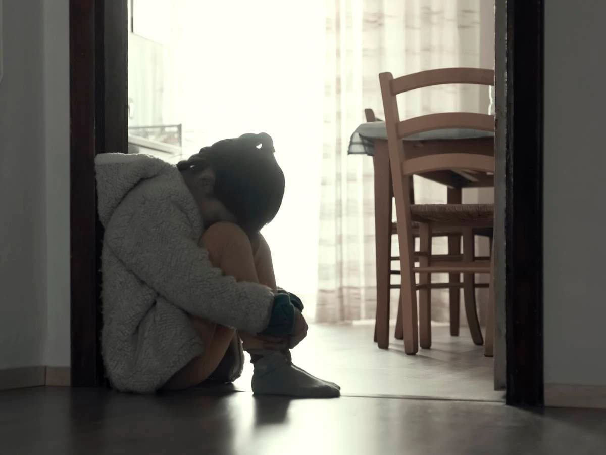 Así es el día a día de un pediatra social que atiende a menores víctimas de violencias