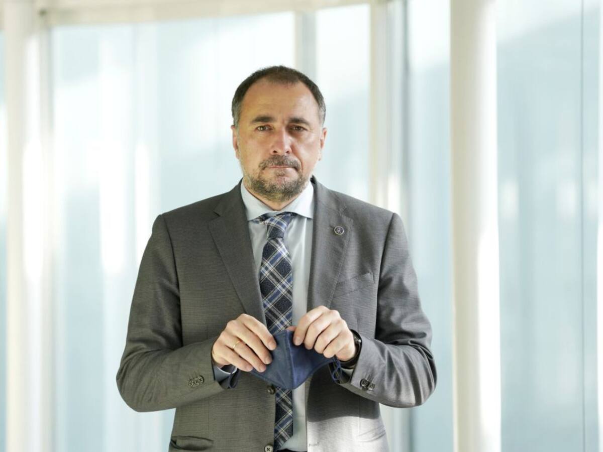 El conselleiro de Sanidade espera llegar al 70% de vacunados en Galicia a finales de agosto