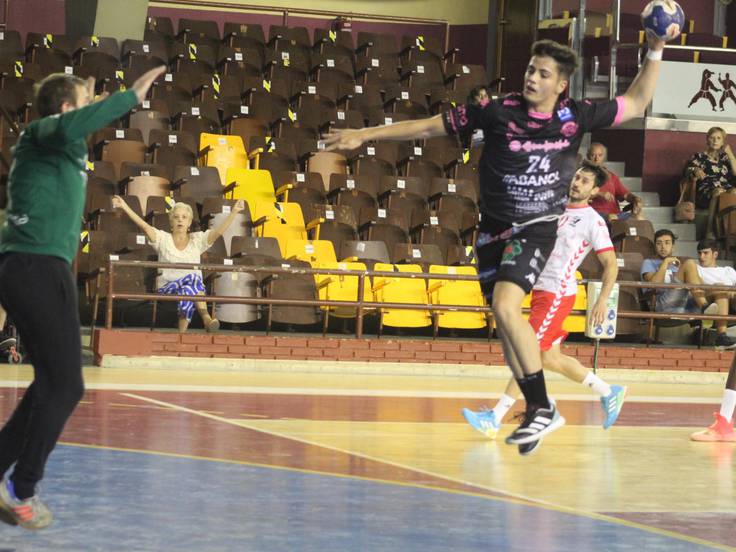 Antonio Martínez es el primer &quot;pichichi&quot; de la Liga Asobal