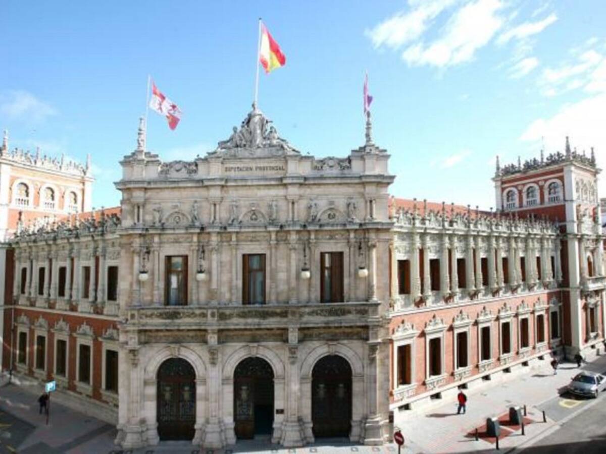 Diputación de Palencia y Unicaja se reunirán el viernes para abordar el servicio bancario en la provincia