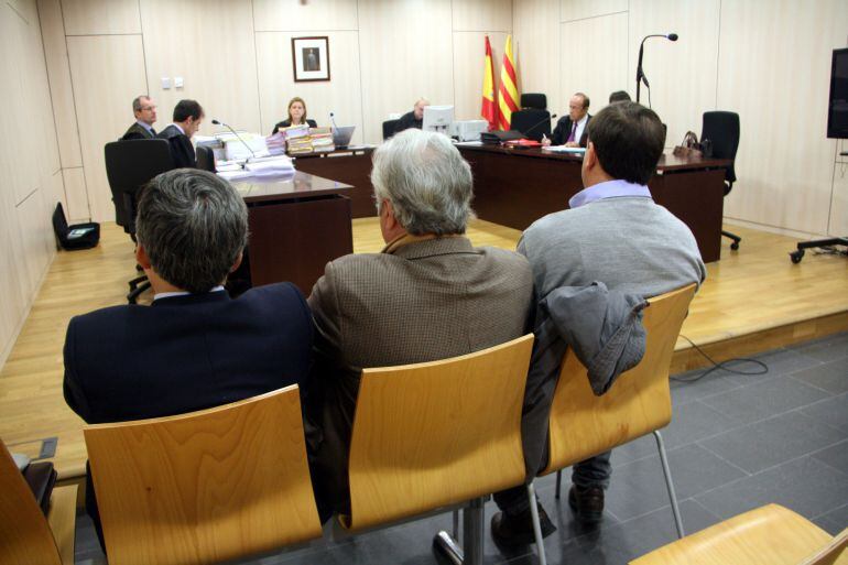 Els exdirectius de les mines de Súria i Sallent defensen la impermeabilitat de les escombreres, però reconeixen algun vessament ocasional
