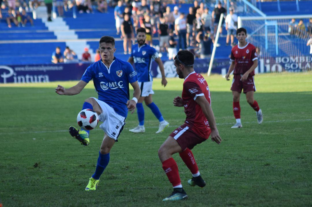 Imagen del partido Linares-CD Rincón disputado durante la primera vuelta