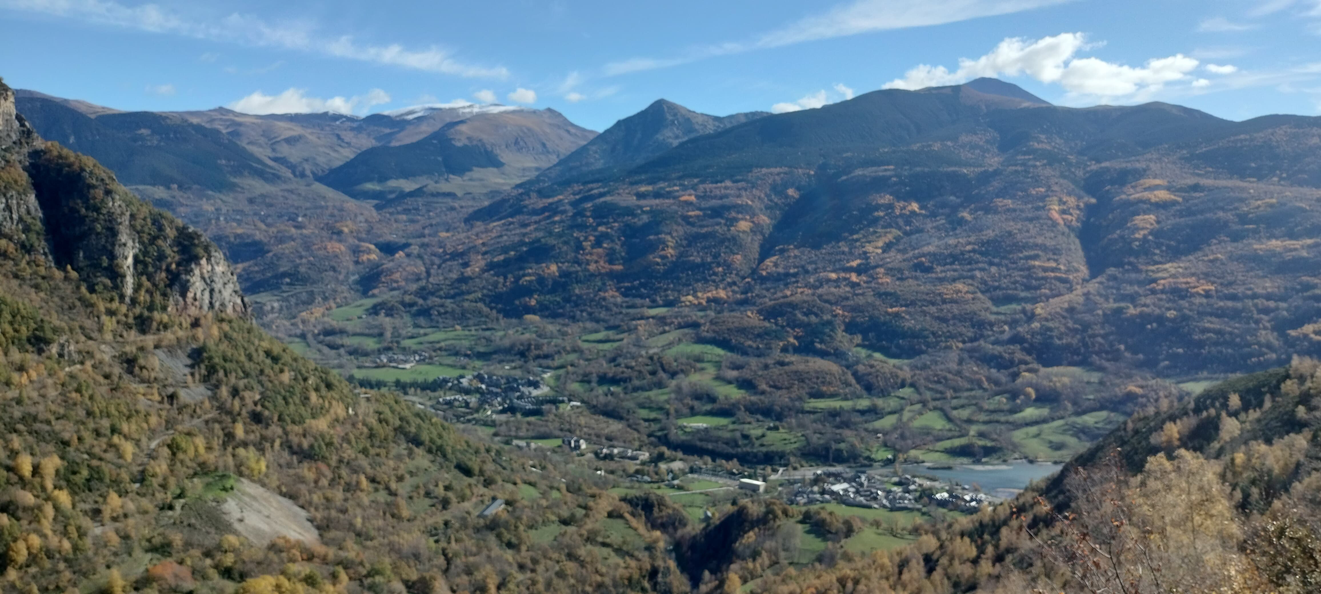 La ecología del bosque y del agua protagoniza la primera sesión (Foto: valle de Benasque, JRBielsa)