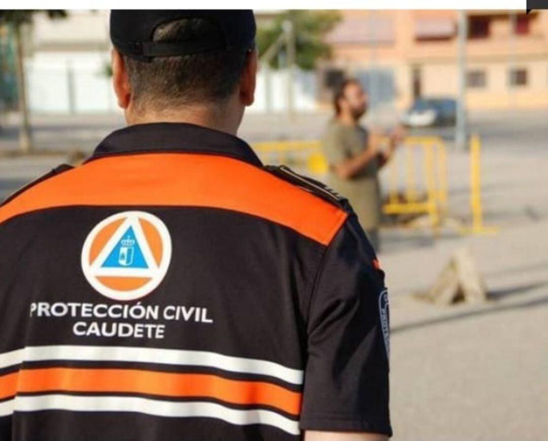 Voluntario de Protección Civil de Caudete