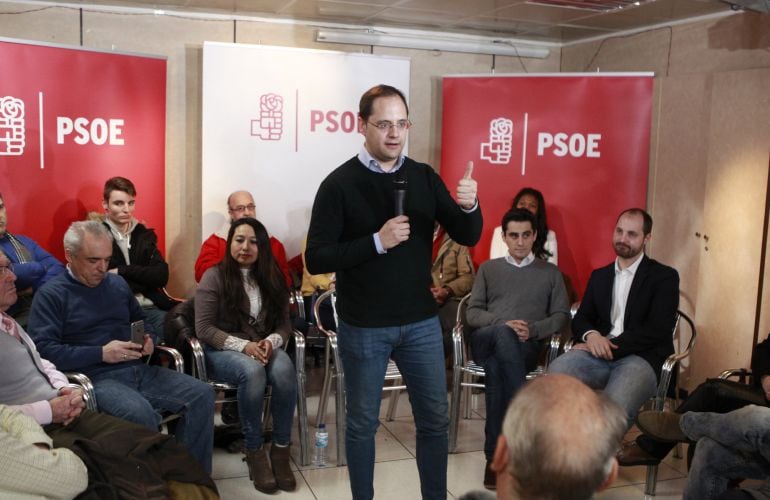 El secretario de Organización del PSOE, César Luena.