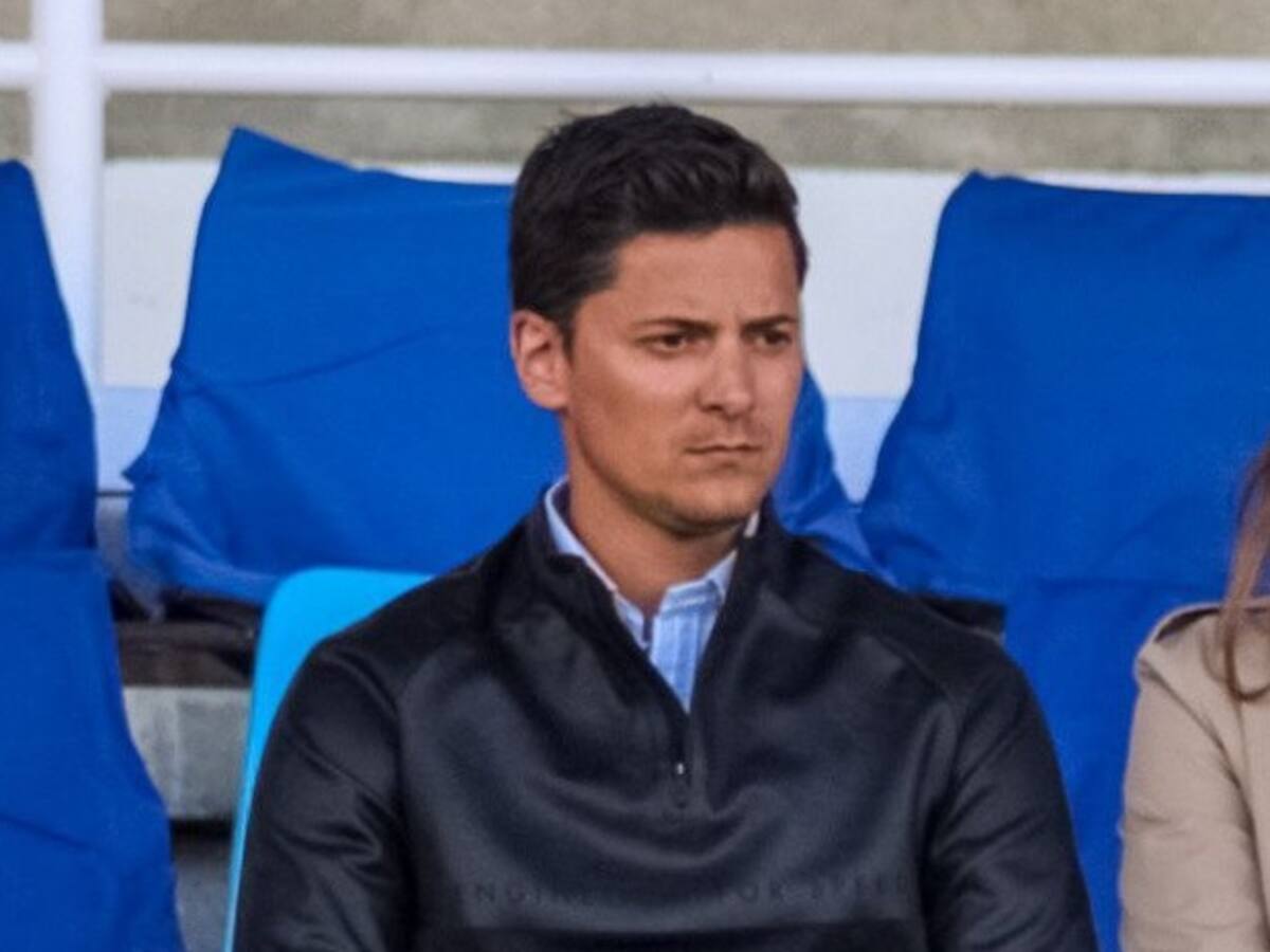 El secretario de la Arandina, Francisco Galán, repasa en El Banquillo la propuesta de la conversión en SAD que se debatirá con el socio el próximo mes de enero en asamblea