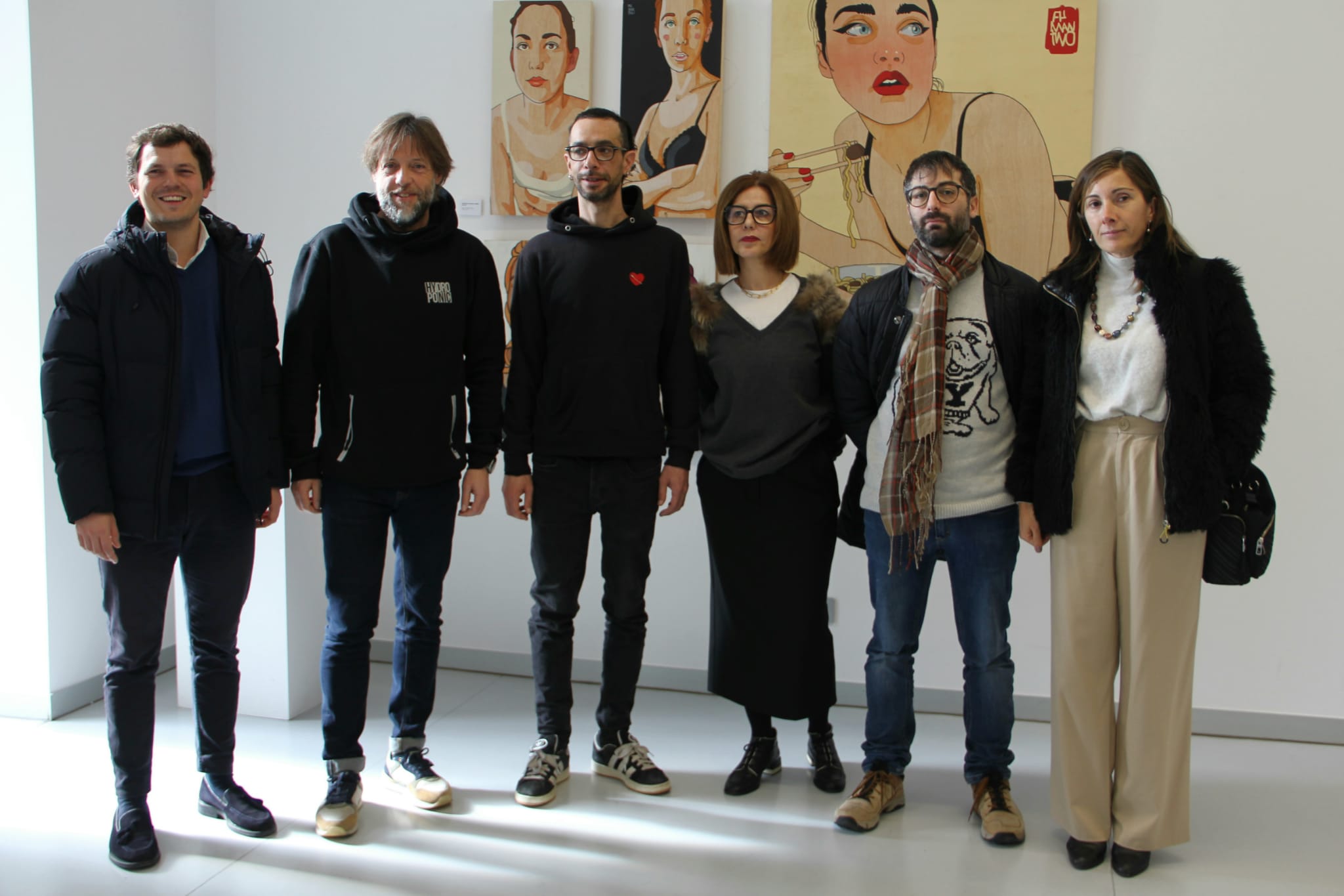 Fumantwo expone una selección de su obra más reciente en el Centro Cultural Lecrác de Palencia