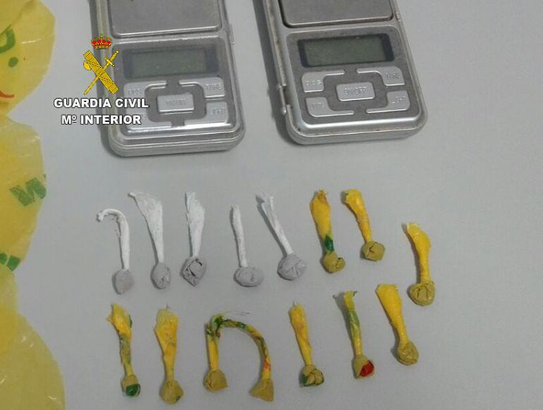 La Guardia Civil incauta 15 dosis de heroína