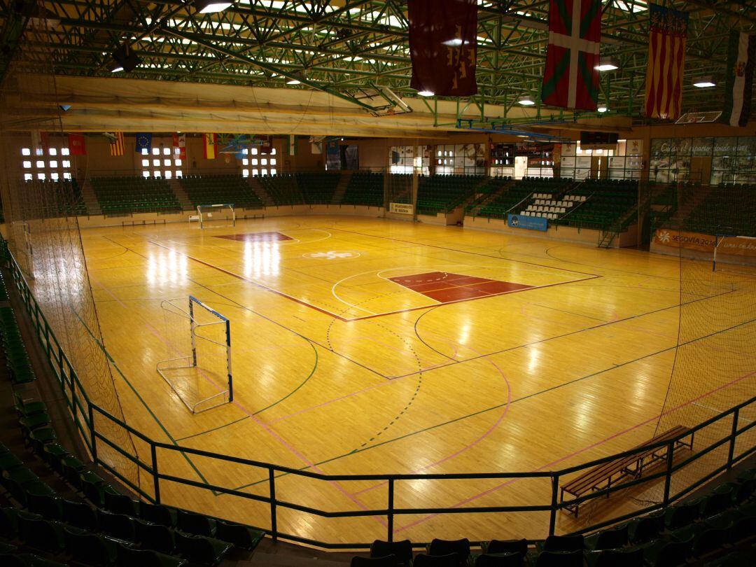 Interior del pabellón Pedro Delgado