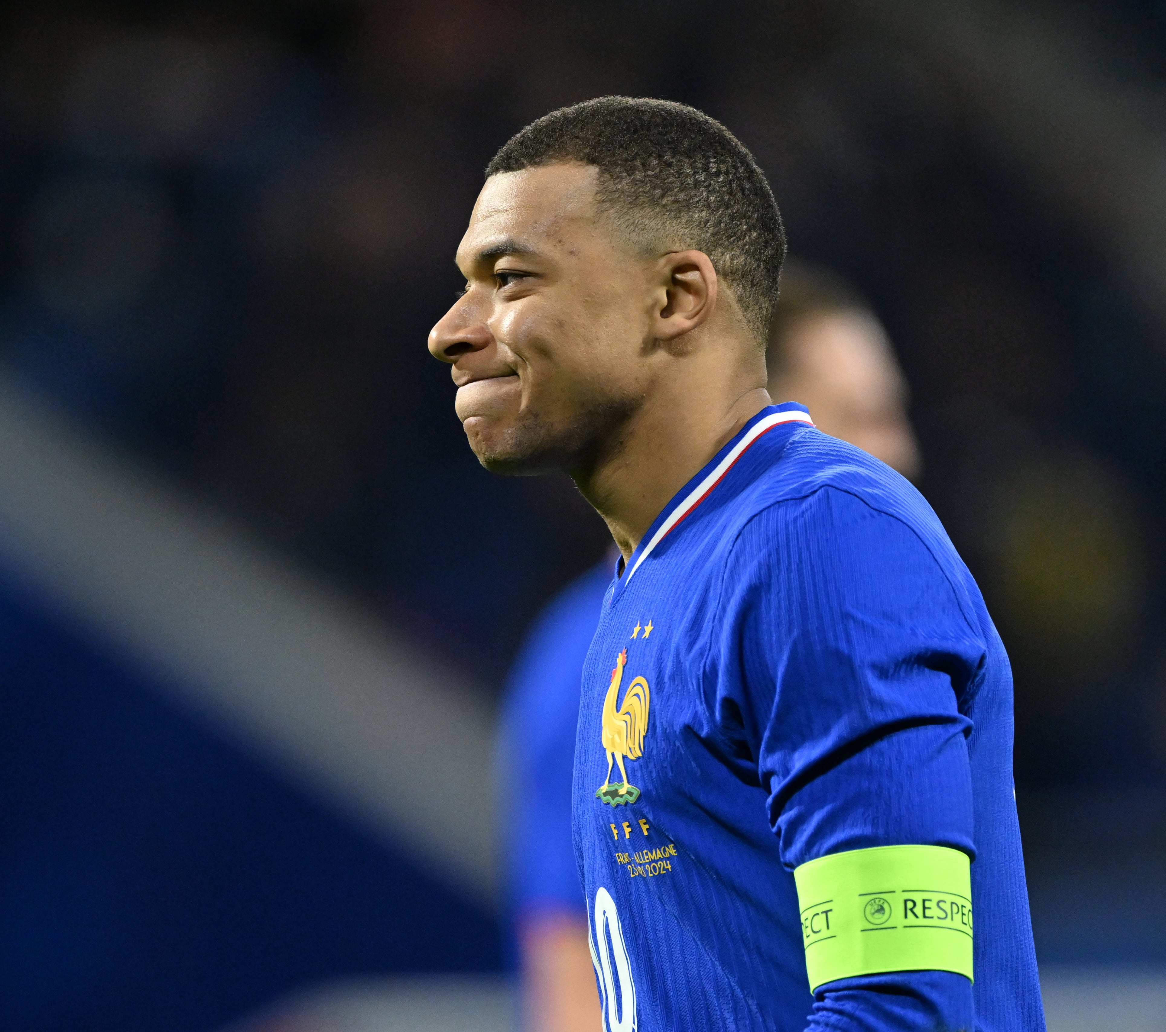 Kylian Mbappe se lamenta tras una ocasión en el duelo frente a Alemania. (Mustafa Yalcin/Anadolu/Getty Images)