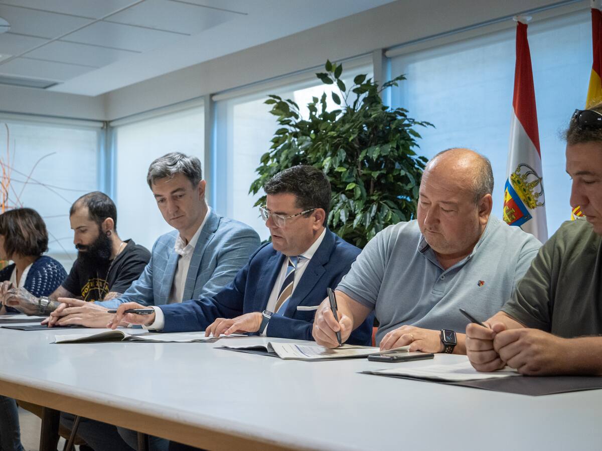 La plantilla de las ambulancias de La Rioja aumenta su salario en un 4 % anual con el nuevo convenio