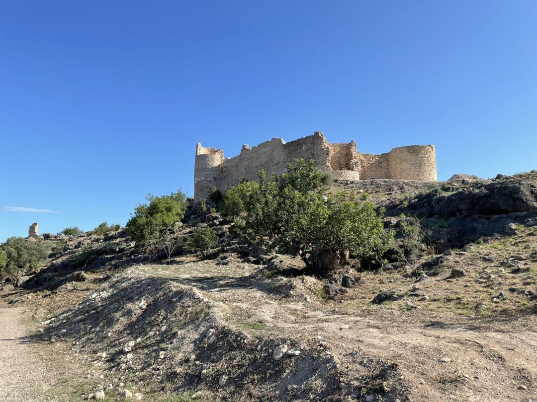 Una de las propuestas es un espacio de recepción para el Castell de Bairen 