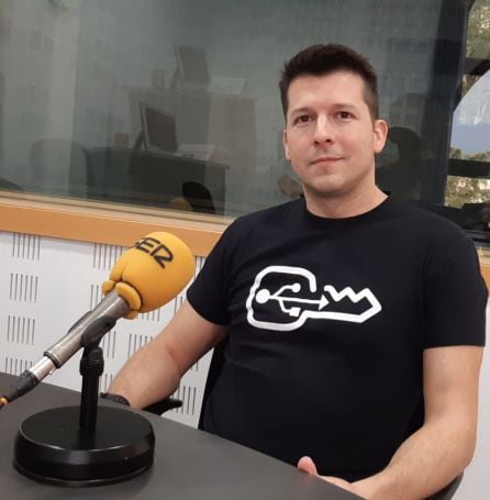 Enrique Cuesta, en los estudios de &#039;Hoy por Hoy Madrid Sur&#039;