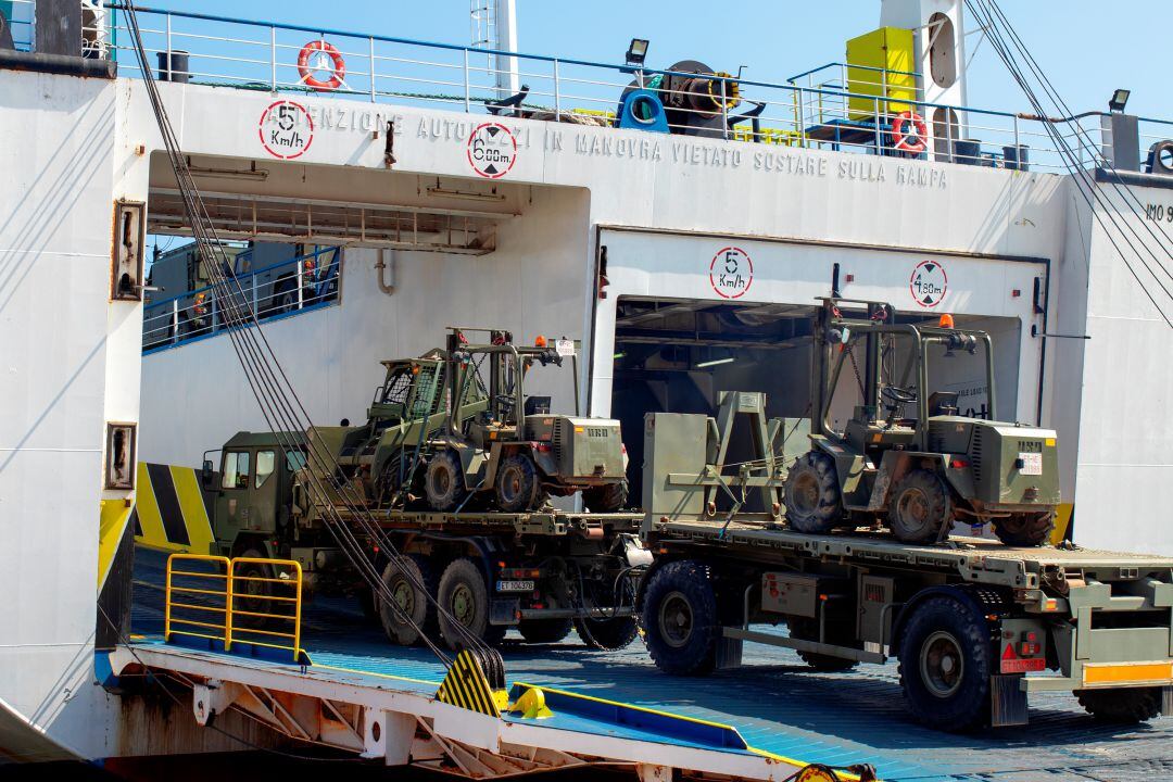 Ja ha comançat el trasllat de material cap a Menorca per a les maniobres Trident Jackal 19