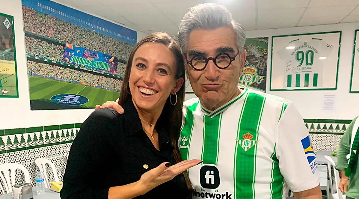 Eugene Levy en una peña bética/Semra Hunter