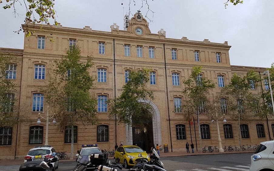 Dependencias municipales de Tabacalera, en València