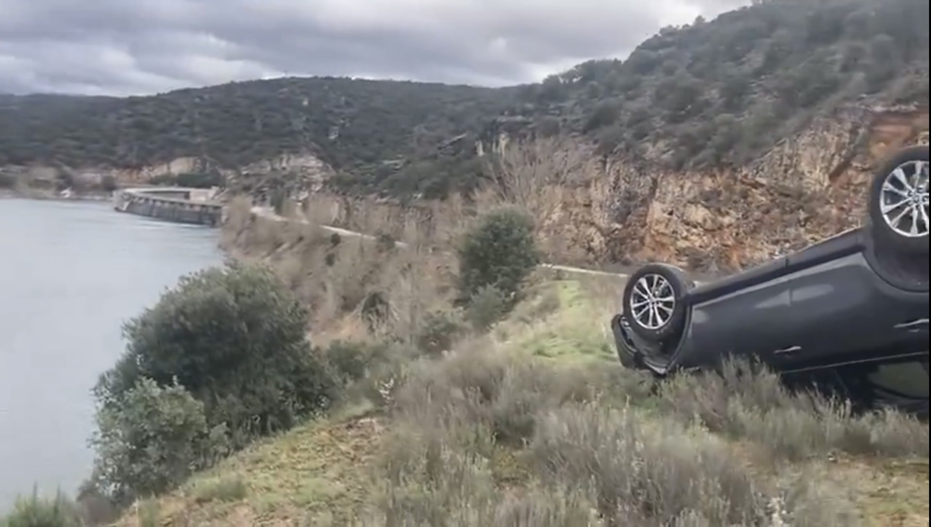 Accidente junto al embalse de La Tajera (Guadalajara)