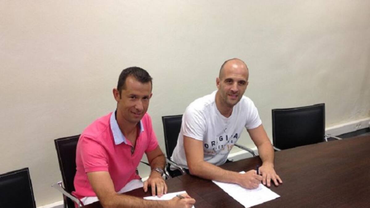 Sergio Jiménez renueva con el Óbila