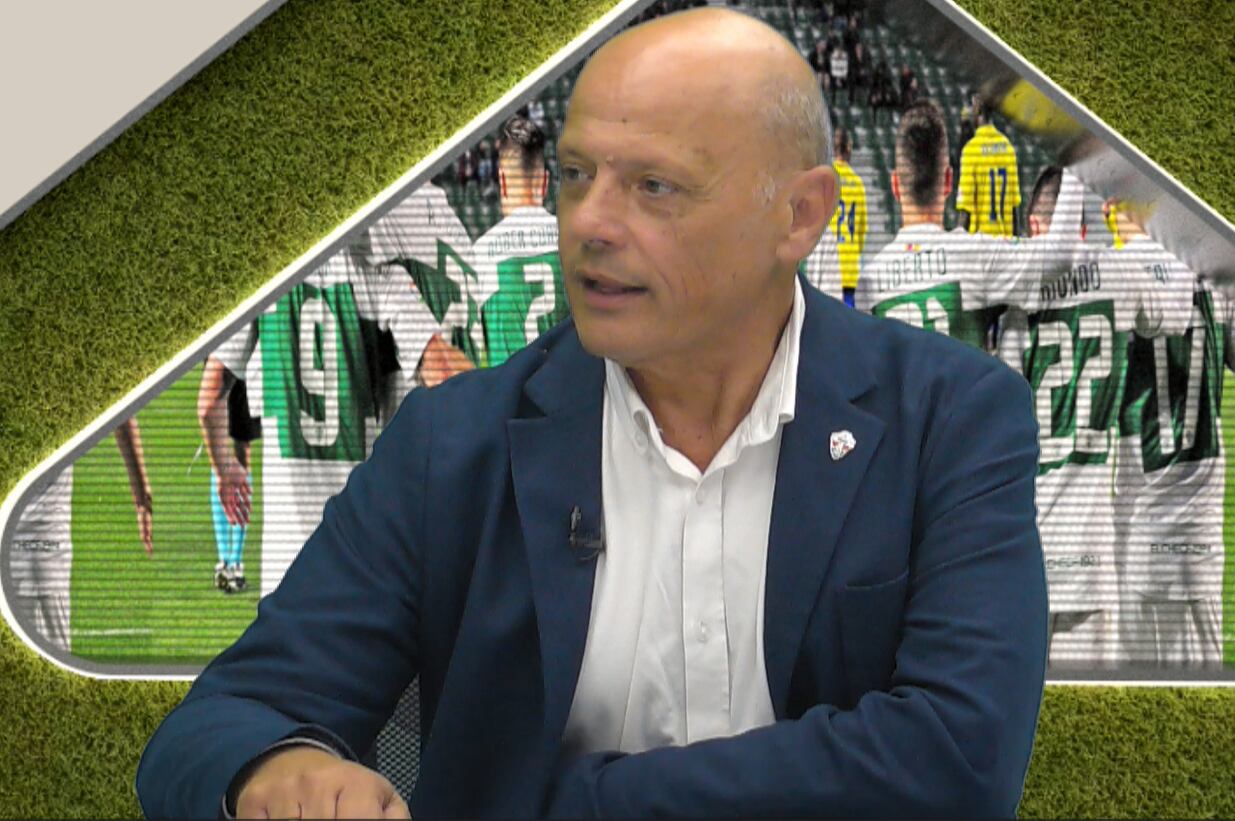 El presidente del Elche, Joaquín Buitrago, en los estudios de Elche 7 TV