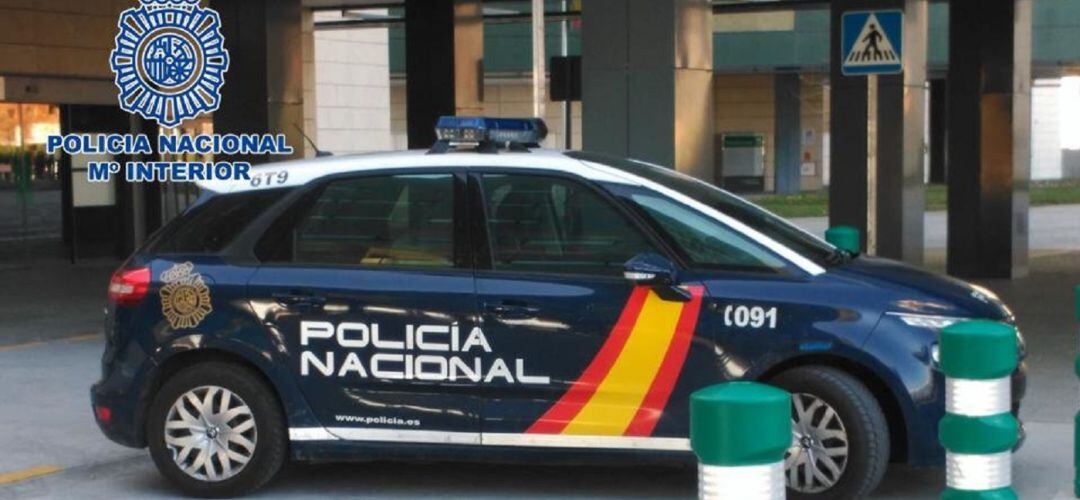 Coche de la Policía Nacional