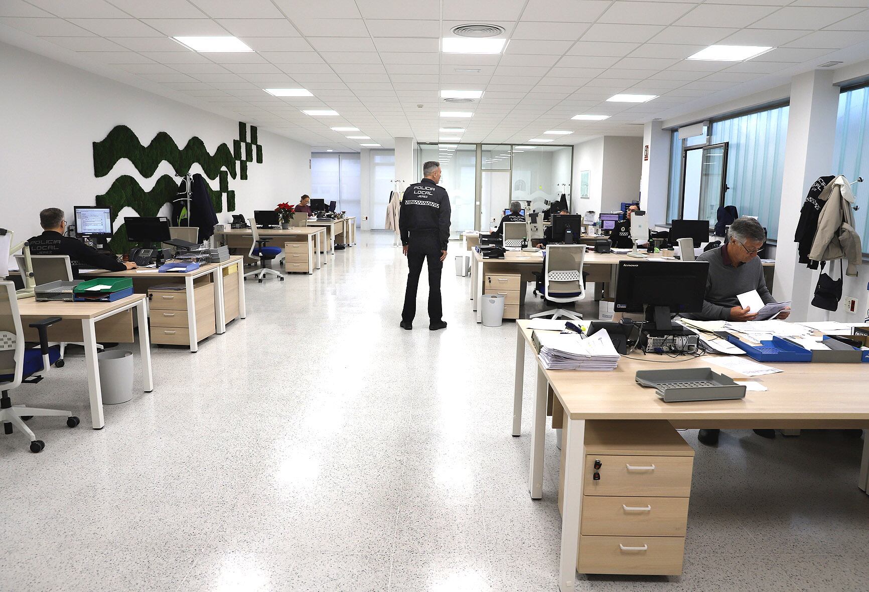 Interior de la nueva Jefatura de la Policia Local de Jerez