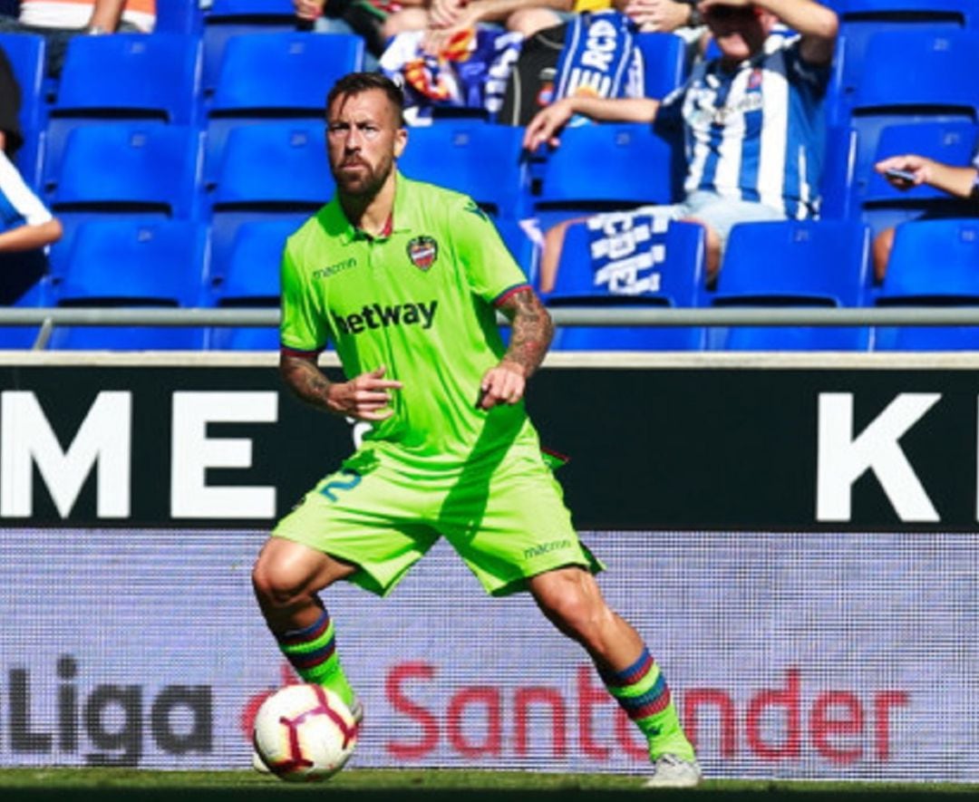 Antono Luna en Cornellà ante el RCD Espanyo