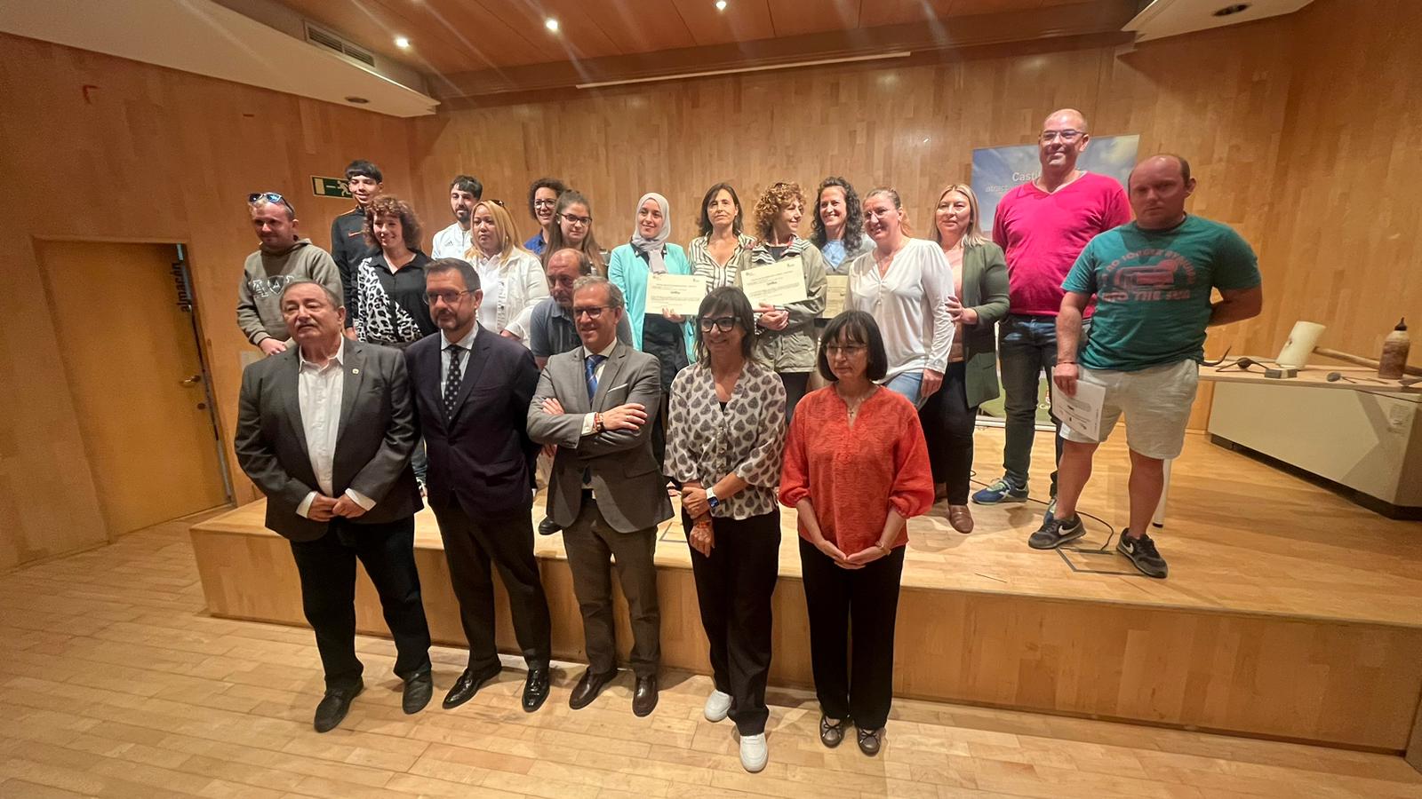 Foto de familia tras los Programas Mixtos desarrollados en Soria y Tardelcuende.