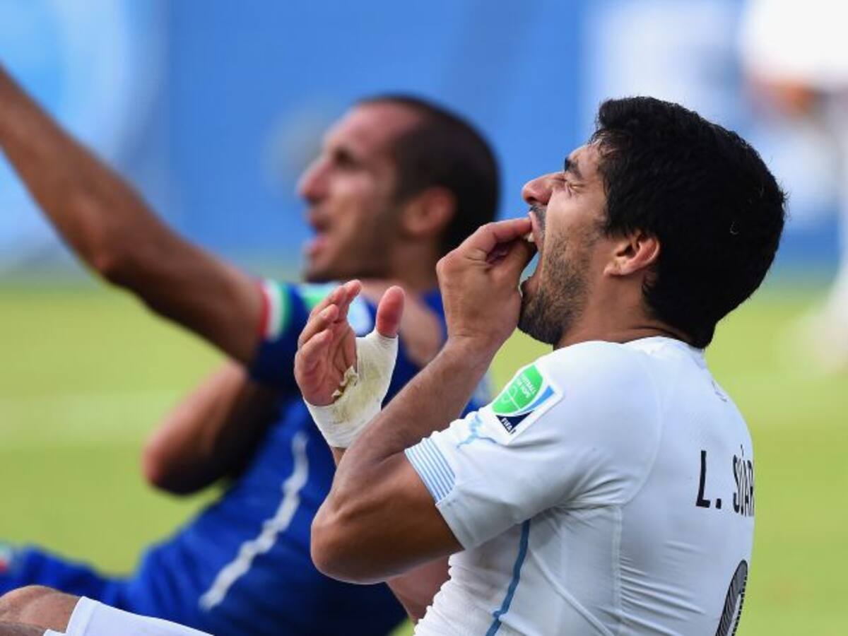 El reencuentro imposible entre Chiellini y Luis Suárez