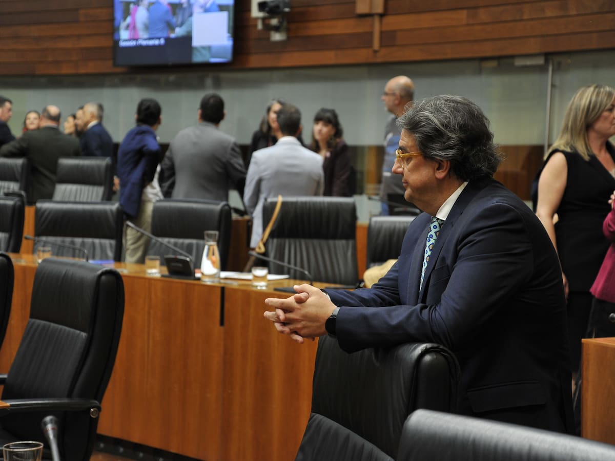 El PSOE de Extremadura defenderá la legalidad dentro y fuera de la Asamblea de Extremadura