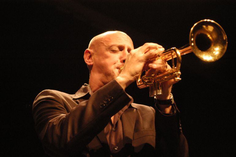 Jay Wallis Trío en concierto el lunes, 20 de agosto, en el Palacio Provincial