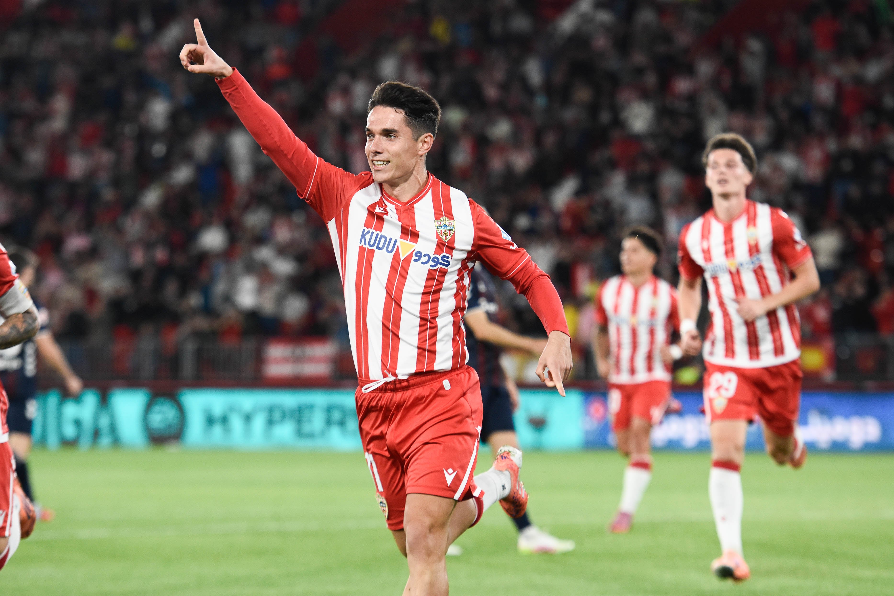 El futbolista madrileño Sergio Arribas, de 24 años, celebra su gol en el Estadio de los Juegos Mediterráneos al Eibar.