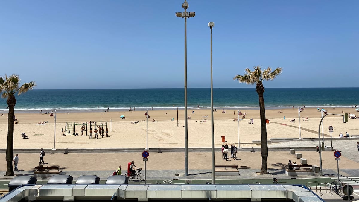 Dos muertos en las playas Victoria y Santa María del Mar en Cádiz