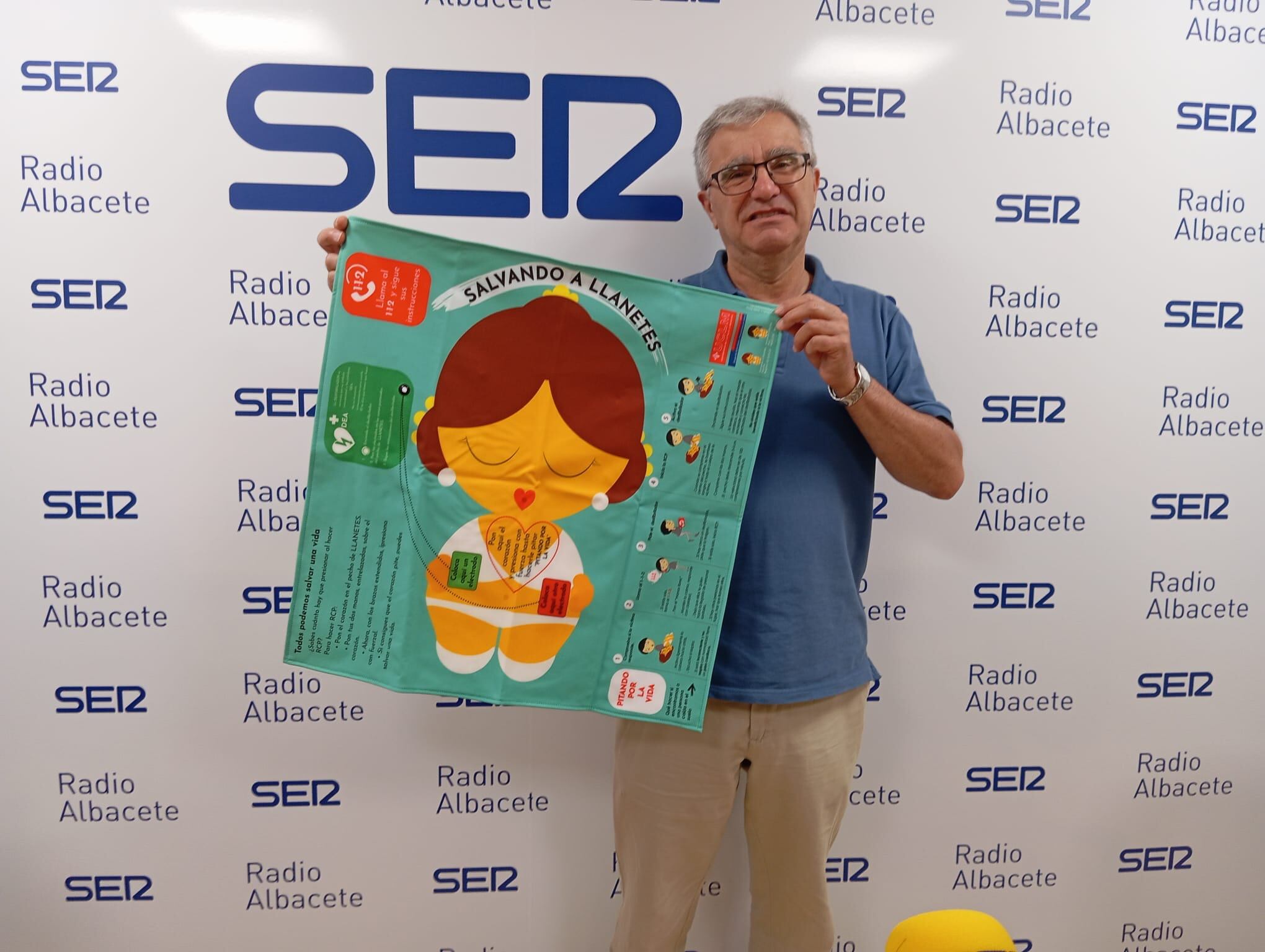 Ángel López, en los estudios de Radio Albacete