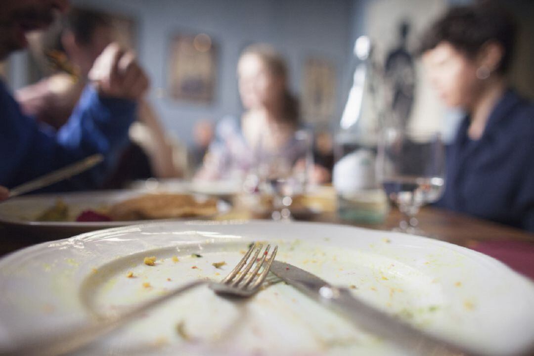 La hostelería lidera la pérdida de empleo