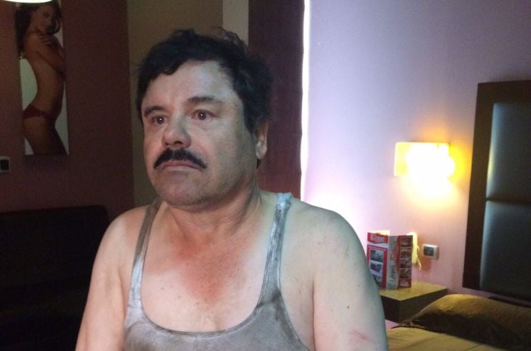 Primera imagen del narcotraficante Joaquín &#039;El Chapo&#039; Guzmán filtrada a medios locales tras su recaptura en la ciudad de Los Mochis, Sinaloa (México).