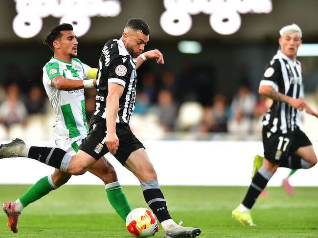 Rahmani dispara a puerta