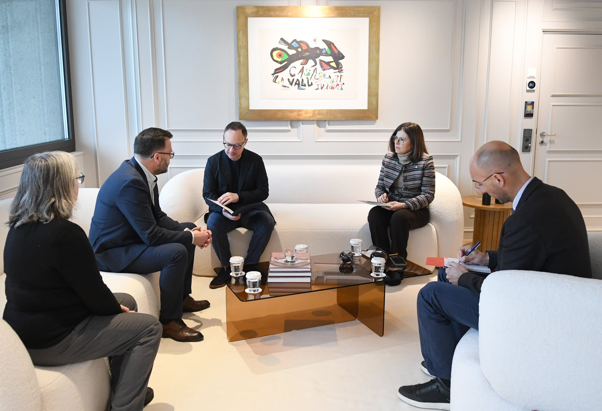 El cap de Govern, Xavier Espot, ha rebut l'alcalde de l'Ospitalet, Arnaud Diaz