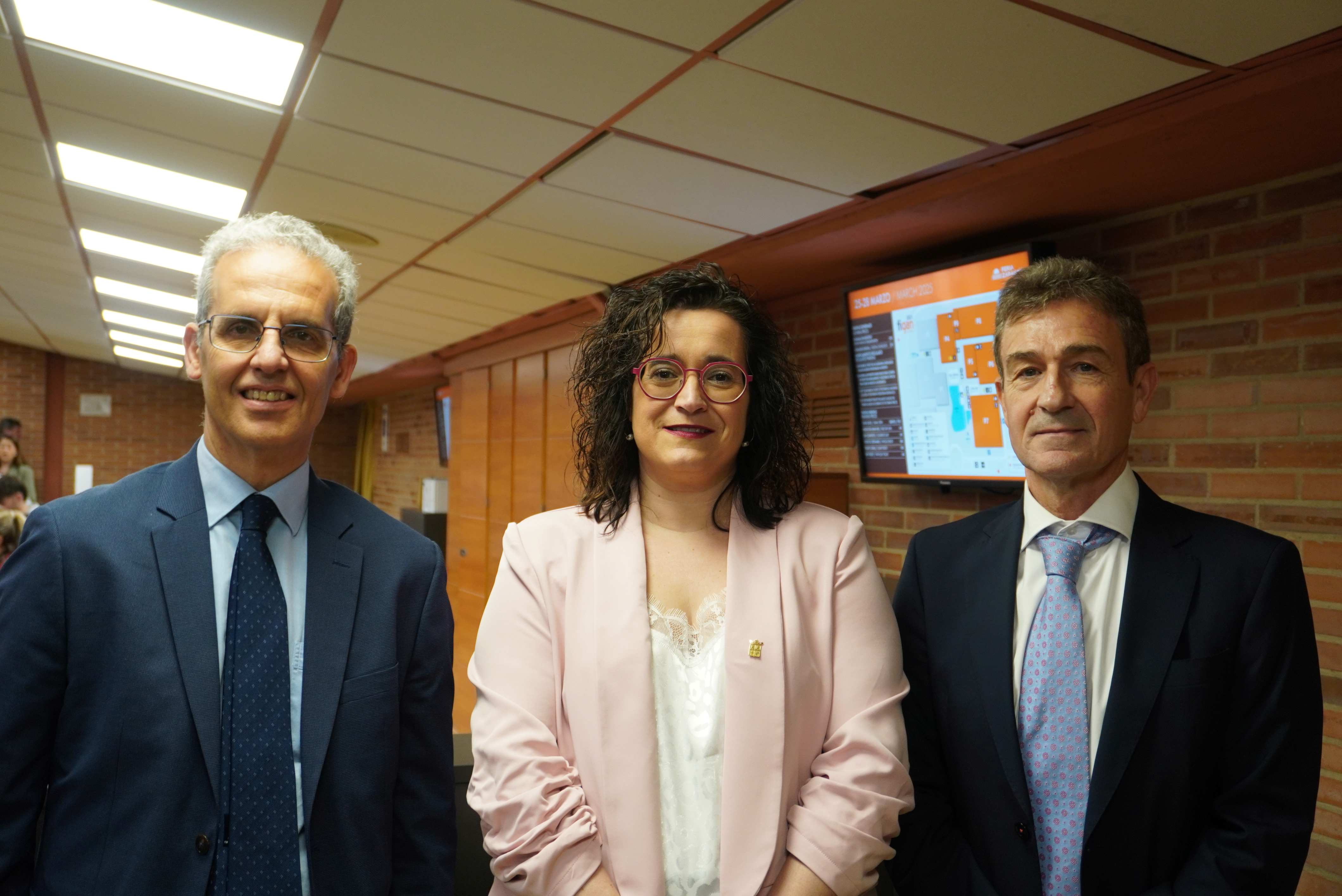 Luis Martínez, Patricia Rivera y Gregorio Rodríguez.