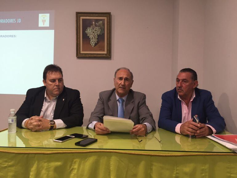 Ricardo Alfonso Álvarez presenta el proyecto electoral.