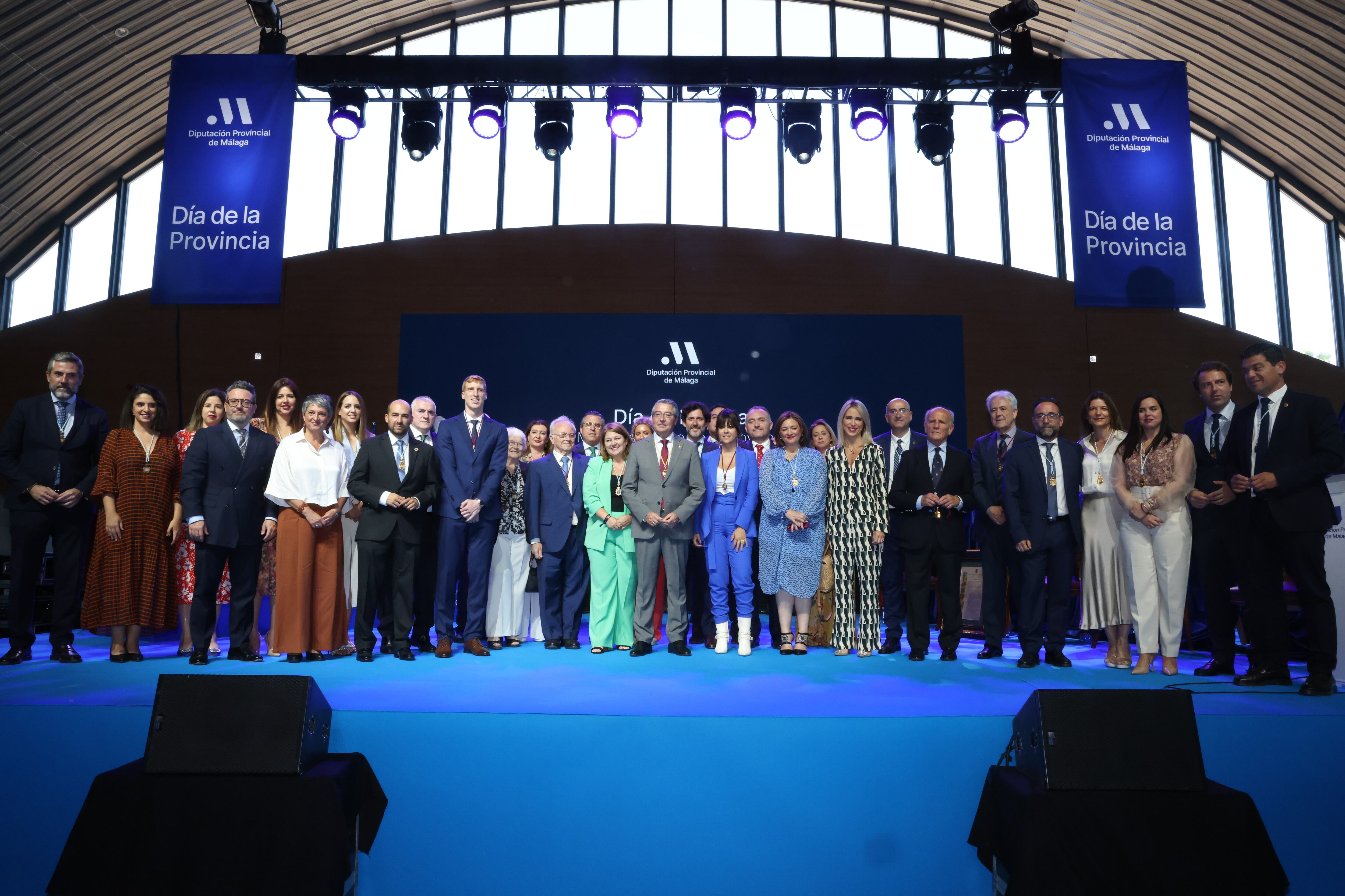 La Diputación Provincial otorgó los premios del Día de la Provincia en Alhaurín de la Torre
