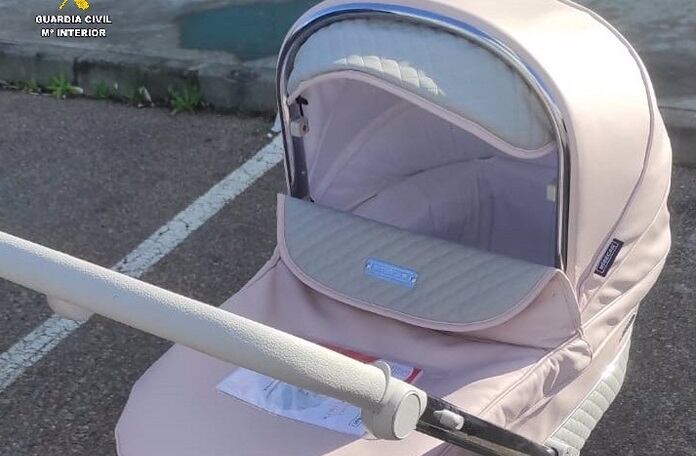 Un carrito de bebé robado en Palmones