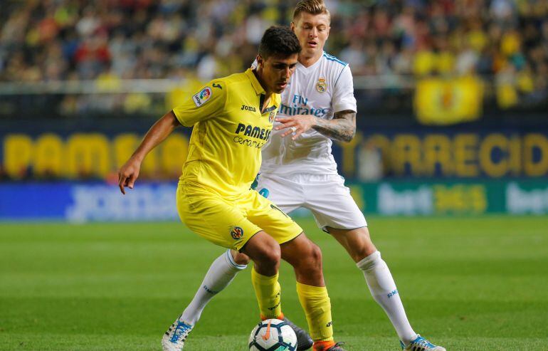 Una imagen de Rodri en el partido del Villarreal frente al Real Madrid