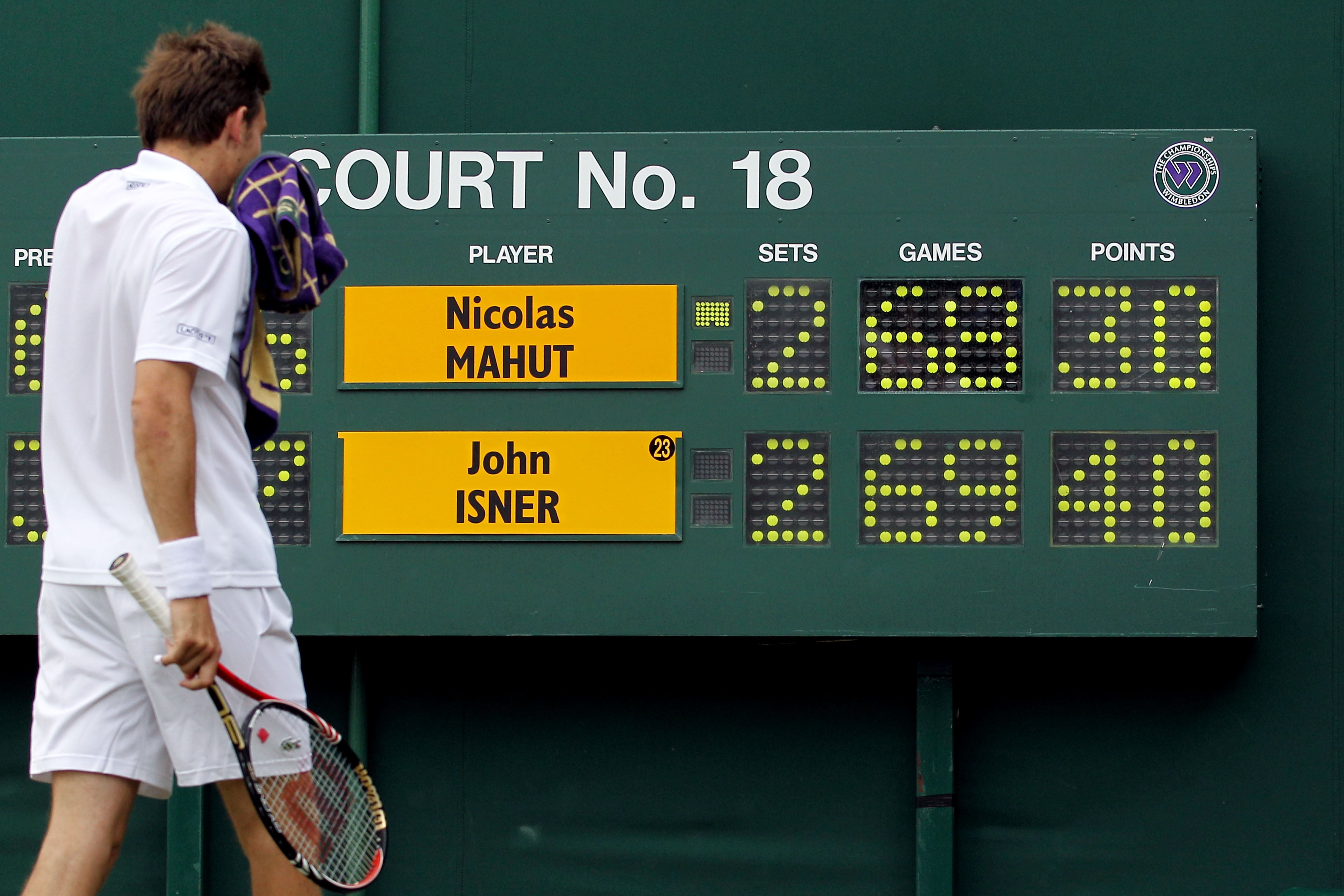 Nicolas Mahut y John Isner jugaron el partido más largo de la historia en Wimbledon