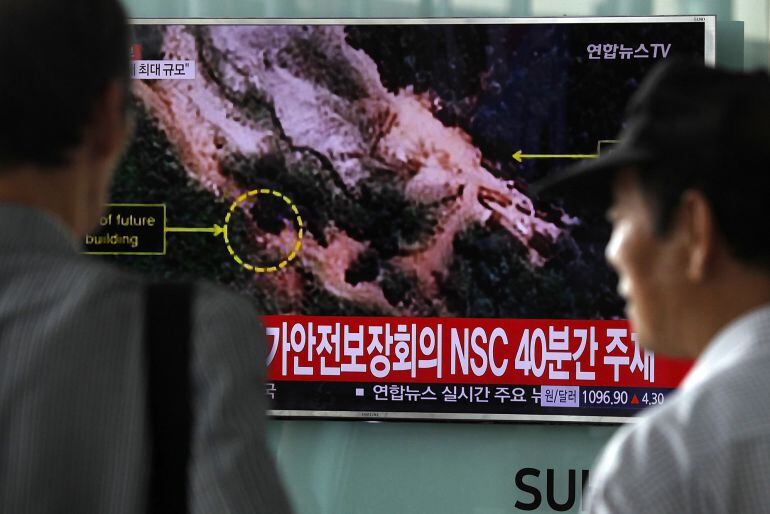  En Corea del Sur siguen con atención las noticias sobre la prueba nuclear, despues de que provocara un terremoto de 5.3 grados .