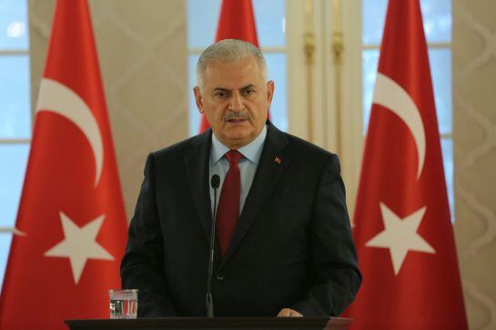 Binali Yildirim, durante una rueda de prensa