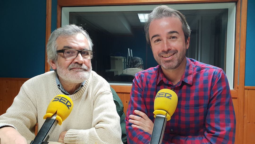 José Guerrero y Juan Luis Vidal durante la tertulia de La Ventana 