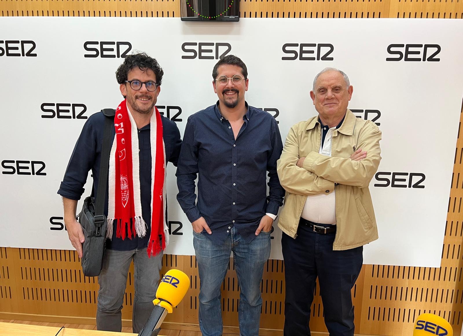 Alejandro Oliva, Jose Antonio Sánchez y César Oliva en Siempre Real Murcia