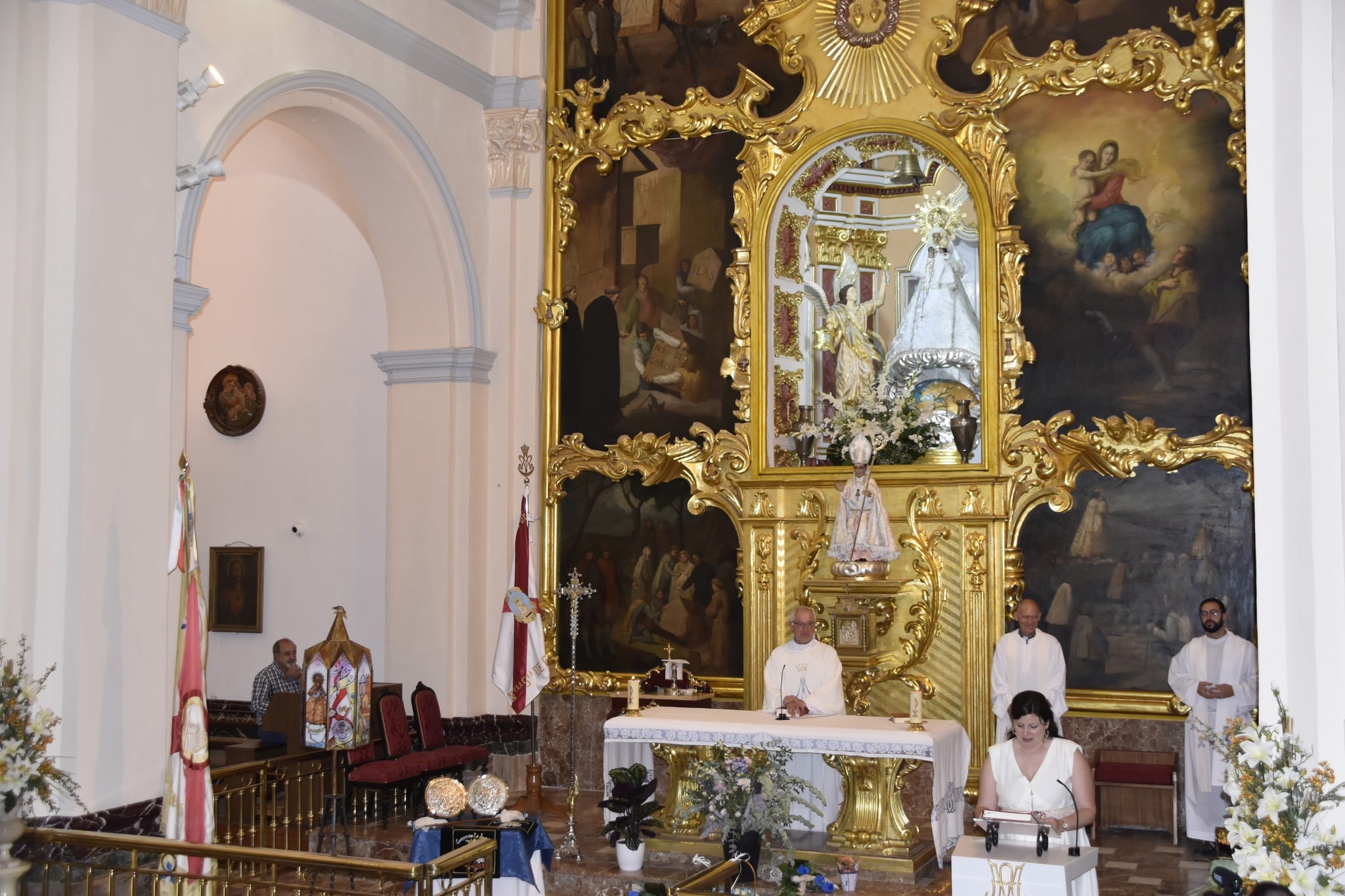 Interior del Santuario