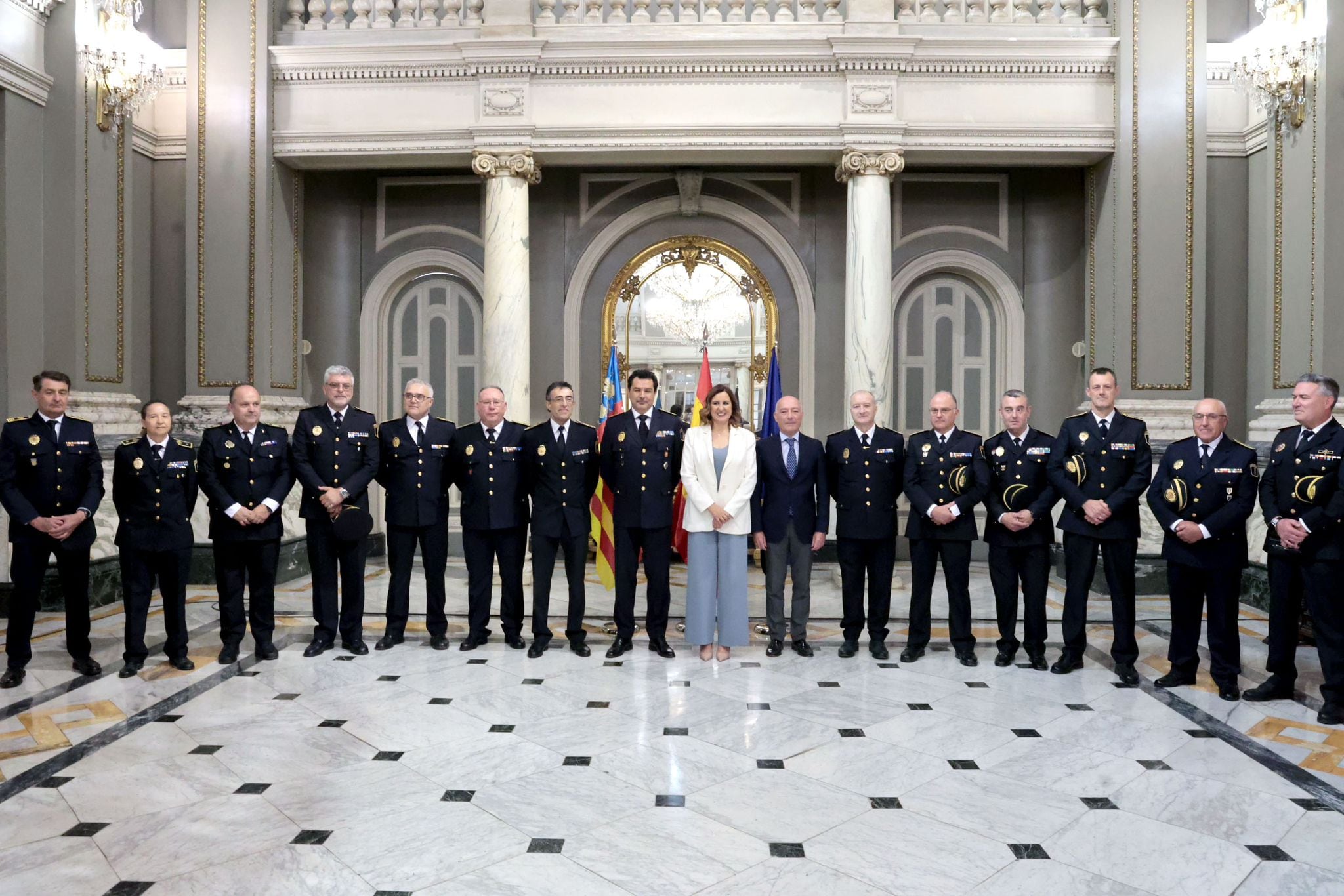 Toma de posesión del nuevo jefe de la Policía Local de València, Ángel Albendín