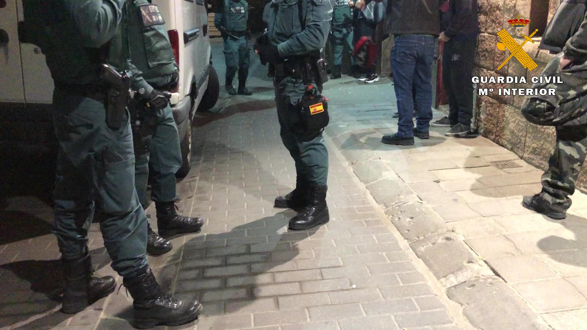 Dos detenidos en un pub de Calahorra por resistencia grave y atentado a los agentes de la autoridad